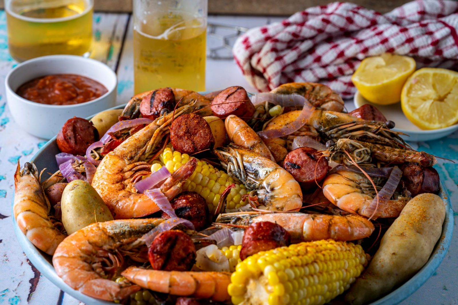 seafood boil with seasoning